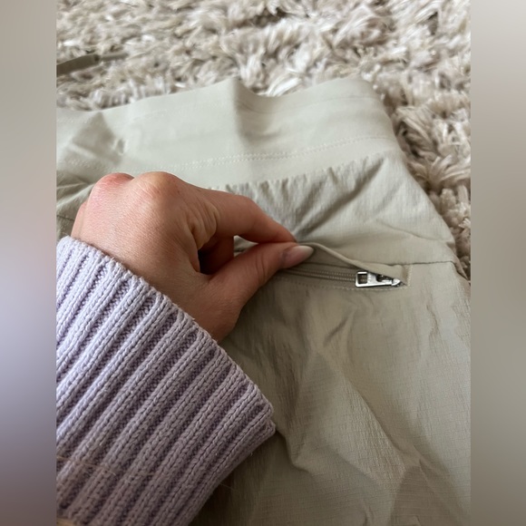 Athleta Trekkie Pants - Picture 4 of 6